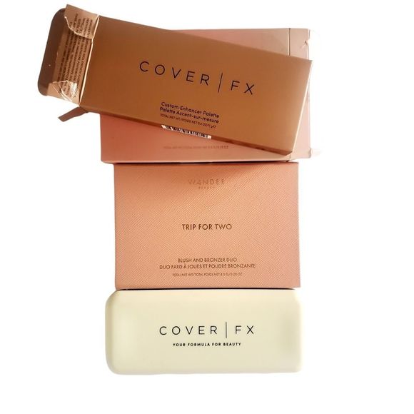 CoverFX Enhancer & Wander Beauty Trip for Two Blush/Bronzer/Highlighter palettes - Picture 4 of 16